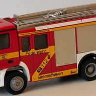 Herpa 271783 Mercedes-Benz Actros HLF 2000 „Feuerwehr Bremerhaven“