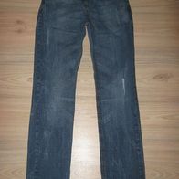 superschöne Basic - Jeans YIGGA Gr. 164 Skinny tolle Waschung Destroyed (0617)