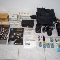 Minolta 7000 + Zoom + Blitz + Remote + Buch + Tasche