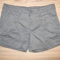 schöne neuwertige kurze Hose / Hot Pants Wintershorts Crashone Gr. 152/158 (1117)