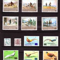 Lot von 302 Briefmarken aus Nord-Korea (Blocks und Kleinbogen)