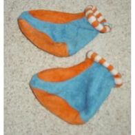 niedliche Baby-Schuhe / Socken