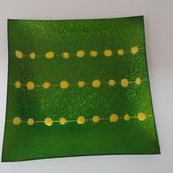grüne Schale ca. 24 x 24 cm