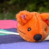 Kuscheltier: Maus mit orangenem Fell