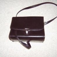 schwarze Handtasche aus Kunstleder 20 cm breit