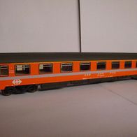 Roco HO Schnellzugwg. SBB CFF FFS 1. Kl. (N8)