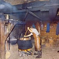 Schweiz 1976 - La fabrication du fromage au Chalet, AK 114 Ansichtskarte Postkarte