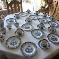 Chinese Gardens Royal Tudor England Kaffeegeschirr f. 12 Persone