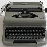 Alte Schreibmaschine - Royal "Diana"