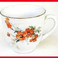 Kaffeetasse (8) - aus Porzellan mit Blumenmuster