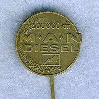 MAN 500000 Km Anstecknadel Pin :