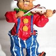 Clown Bär stehend mit Fiedel, ca. 11 cm hoch, Dekoration