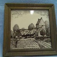 Fliese mit Hof und Garten Motiv