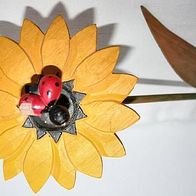 Sonnenblume mit Marienkäfer Blumen Stecker aus Holz