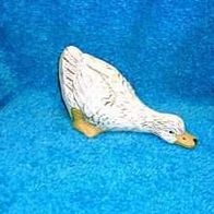 Niedliche Ente aus Keramik handbemalt