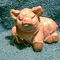 Niedliches Schwein aus Keramik handbemalt