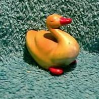 Niedliche Ente F.3 aus Keramik handbemalt