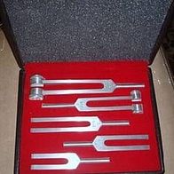 Stimmgabel-Set aus Aluminium im Koffer
