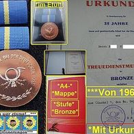DDR * Militaria * Post-Bronze-Medaille + Etui * Urkunde v. 1960