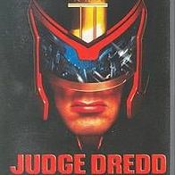 Sylvester Stallone * * JUDGE DREDD * * VHS