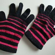 Handschuhe schwarz mit Streifen in Pink