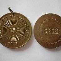 Medaille Spartakiade der Kampfgruppen 1966 SIEGER