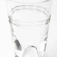 Schnapsglas (6) - helles Glas mit geschliffenen Mustern