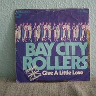 Bay City Rollers - Give A Little Love (T#)