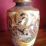 ältere Chinavase Vase Asien Japan Blumenvase Mönchsvase Höhe 24cmteile geklebt