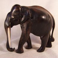 Handgeschnitzte Elefant Holz-Figur