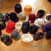 21 Baseball Caps - verschiedene Marken