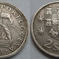 Portugal 2,5 Escudos 1981 ## G