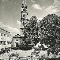 A 5163 Mattsee bei Salzburg Gasthof Post und Kirche um 1962