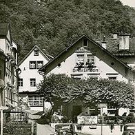 95460 Bad Berneck im Fichtelgebirge Gasthaus 3 Linden mit Oldtimer um 1958
