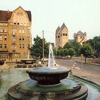 Düsseldorf Oberkassel Barbarossa Platz mit St.-Antonius Kirche n. gel. (849)