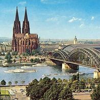 Köln am Rhein Dom mit Hohenzollernbrücke n. gel. (851)