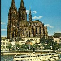 Köln am Rhein, Dom und Dampferanlegestellen gel.1971 lesen (855)