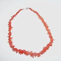 Korallenkette, rote Koralle, ca. 42 cm lang, alt