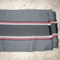 grauer Schal, ca. 25 cm breit und 1,50 m lang
