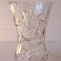 Sehr massive Kristallglasvase mit Sternen-Schliff , Vase Nr. 2