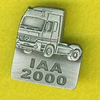 Mercedes IAA 2000 Pin :