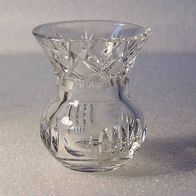 Kleine Kristallglas-Vase sehr fein geschliffen , Vase Nr. 3