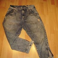 Jeans ausgefallen 7/8 Länge Gr 26 =S