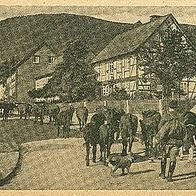 38871 Ilsenburg Kuhherde in der Burgbergstraße um 1940