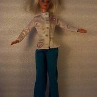 Barbie Puppe - Mattel 1966, weiße Jacke, blaue Hose