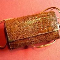 Damenhandtasche, braun in Lackleder - ital. Design