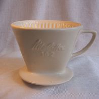 Melitta102 - 3 Loch, hellbeige Porzellan Kaffeefilter