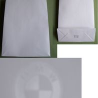 BMW Papiertüte Weiß mit Kordel Prägedruck Emblem Ø3,5cm beidseitig 37x25x10cm
