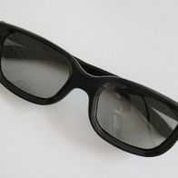 NEU: 3D Brille schwarz "real D3D" Glasses Polarisationsbrille für TV polarisiert