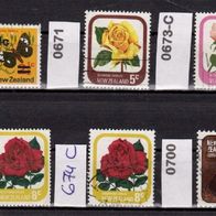 Neuseeland Mi. Nr. 561-II/ III + 671 + 673 C + 674 A + 674 C + 700 o <